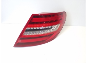  Rear corner lamp 