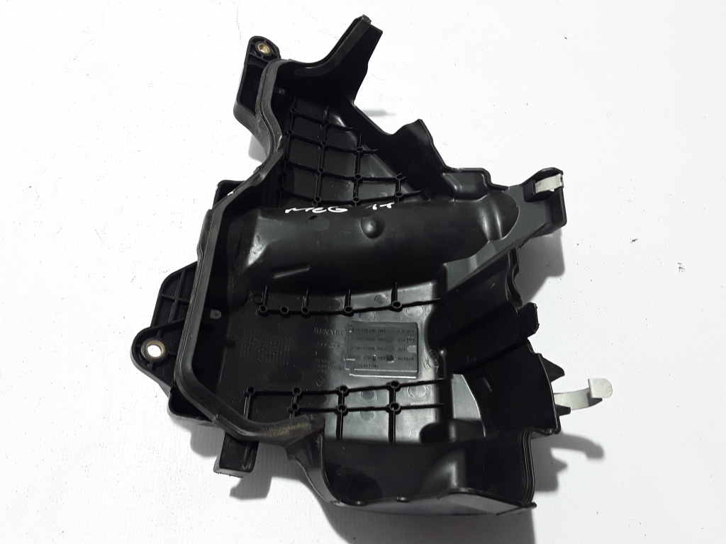 RENAULT Megane 3 generation (2008-2020) Motora dekoratīvā plastmasa / vāks 175B17170R 22400688