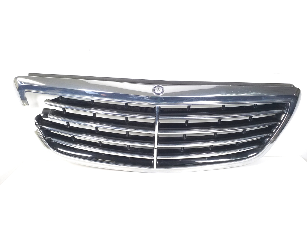 MERCEDES-BENZ S-Class W222/C217/A217 (2013-2020) Priekšējā bampera augšējā reste A2228800083,A2228800302 21915746