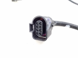  Rear parking sensor cable 