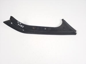 Mercedes Benz E-Class W207 (2009–2017) Sonstiges Teil Kofferraum innen A2076930133 - 3