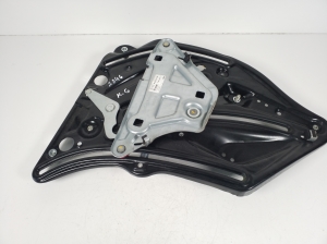 Mercedes Benz E-Class W207 (2009–2017) Rear fork windscreen lifter and its components A2076701303 - 3
