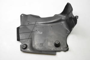 BMW 5 SERIES E60 (2003–2010) Põhjakaitse 7896625 - 2