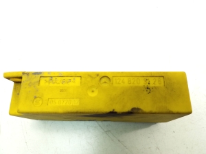 Mercedes Benz E-Class W124 (1985–1995) Control unit A1248203126 - 2