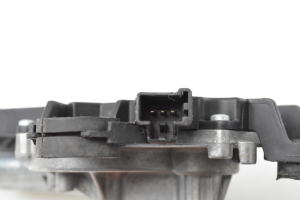 Ford Focus (2004–2011) Rear wiper motor 0390201823 - 3