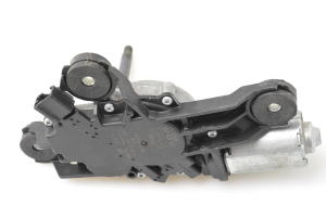 Ford Focus (2004–2011) Rear wiper motor 0390201823 - 4