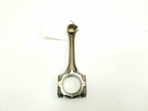  Connecting rod 