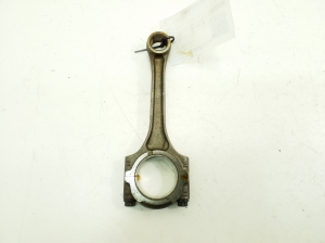  Connecting rod 