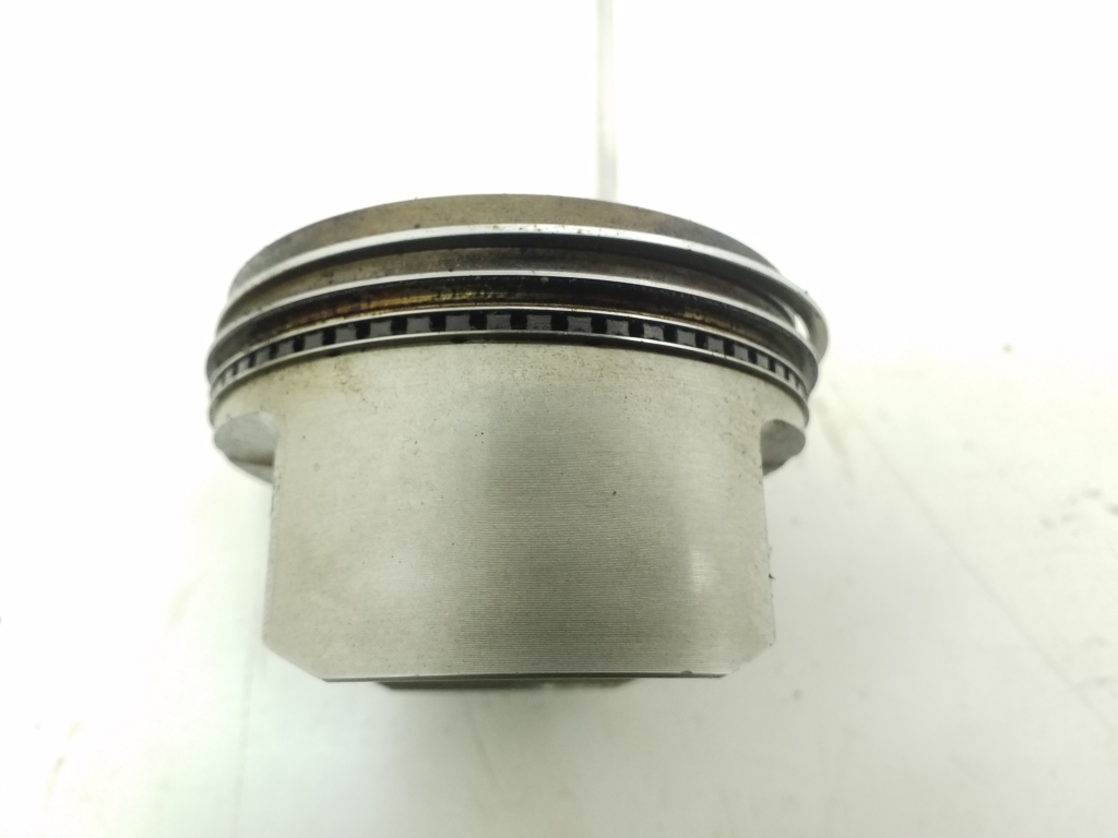 TOYOTA Auris 1 generation (2006-2012) Piston 1310122052 20415912