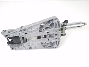 Mercedes Benz E-Class W207 (2009–2017) Lenkspindel A2074600016 - 4
