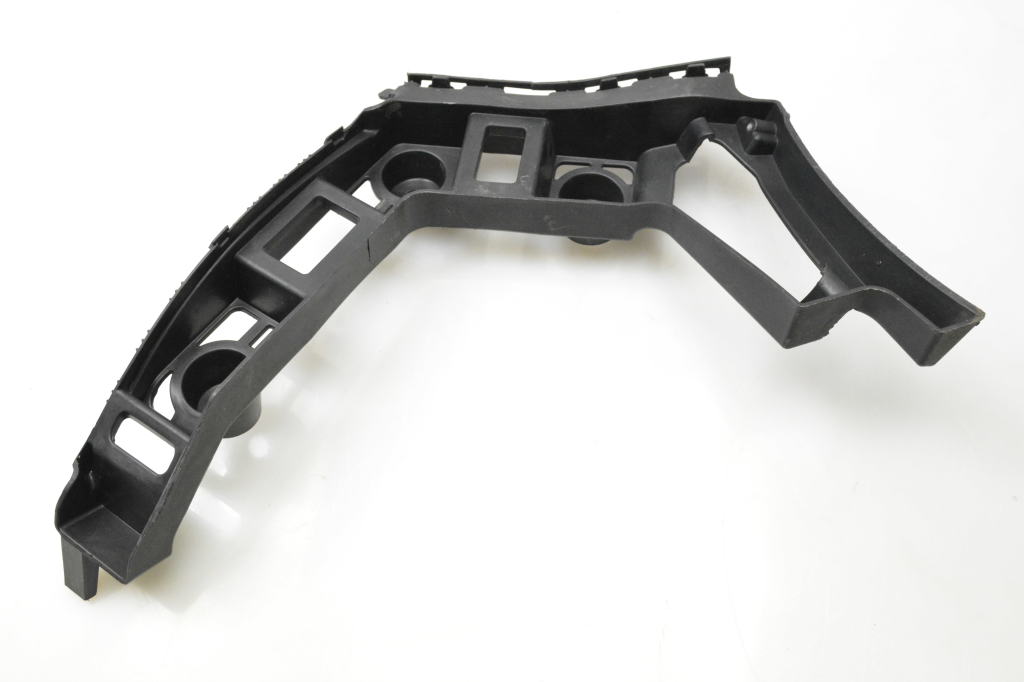 Volkswagen Golf VI (2008–2013) Rear bumper bracket 5k6807394 Volkswagen Golf VI (2008–2013) Rear bumper bracket 5k6807394