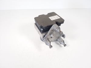Mercedes Benz E-Class W207 (2009–2017) ABS Steuergerät A2124310148 - 4