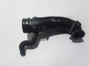 Opel Vivaro B (2014–2019) Luftansaugschlauch 165752889R - 3