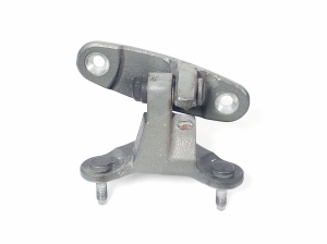 Mercedes Benz E-Class W207 (2009–2017) Esiukse ülemine hing A2077200637 - 3