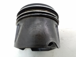 Mercedes Benz E-Class W211 (2002–2009) Kolb ja selle osad A6420300717 - 2
