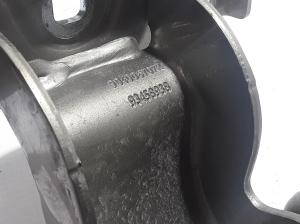 Opel Vivaro B (2014–2019) Tailgate hinge 904006707R - 3