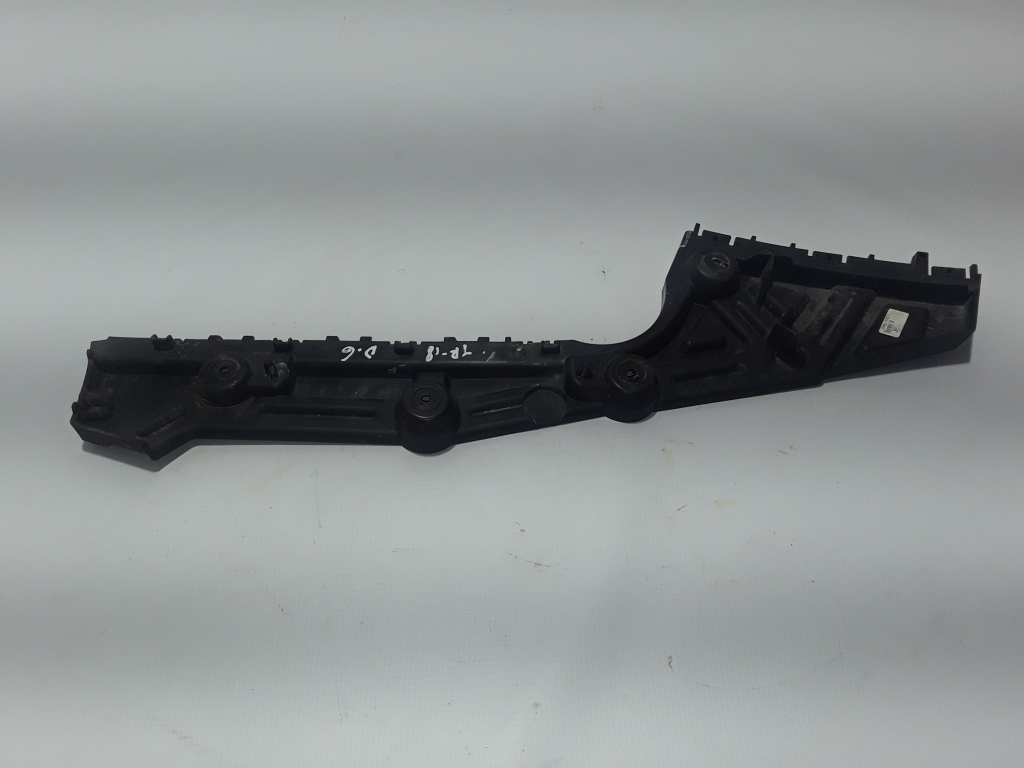 OPEL Vivaro B (2014-2019) Rear Right Bumper Bracket 850449497R 22401209