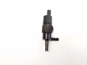   Esiklaasi pesuri pump  - 3B7955681 