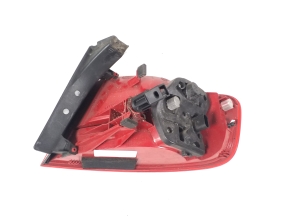 AUDI A4 B8 (2007–2016) Hintere Eckleuchte und ihre Teile 8K5945095D - 3