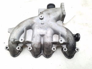  Intake manifold 