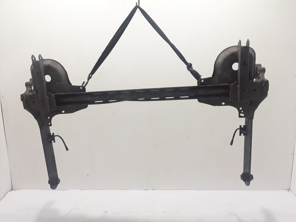 OPEL Vivaro B (2014-2019) Rear Axle 93868595, 555027019R, 93868596 22401197