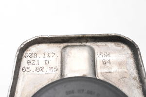 Volkswagen Passat B6 (2005–2010) Eļļas filtra korpuss 045115389 - 4