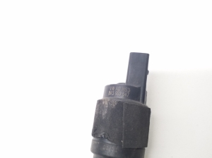 AUDI A5 (2007–2016) Front windshield washer pump 8k5955647 - 2