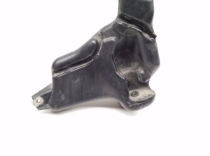 Mercedes Benz C-Class 204 (2007–2014) Esiklaasi pesuvedeliku paak A2048601560 - 2