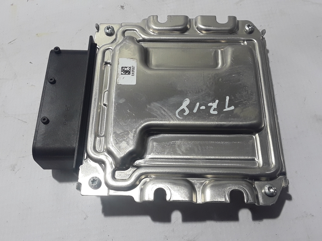 OPEL Vivaro B (2014-2019) Блок керування двигуном ECU 237G00049R 22401068