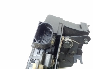 BMW X5 E53 (1999–2006) Rear side door lock - 2