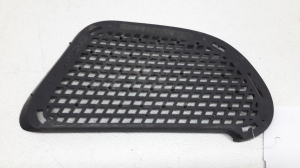 Mercedes Benz Vaneo 414 (2001–2005) Nebelscheinwerferabdeckung vorne A4148850022 - 2
