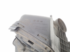 AUDI A5 (2007–2016) Luftfiltergehäuse 8K0133835 - 2