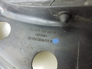 Mercedes Benz CLS-Class 219 (2004–2010) Tagumise küljeukse tihend uksel A2197370230 - 2