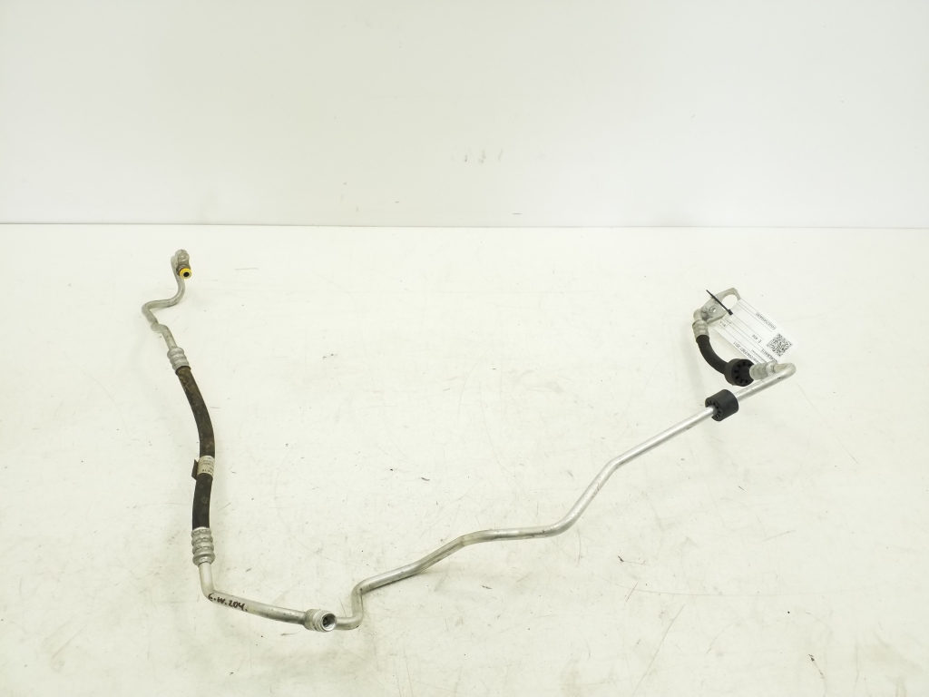 Mercedes Benz C-Class 204 (2007–2014) A/C hose A2048304415 Mercedes Benz C-Class 204 (2007–2014) A/C hose A2048304415