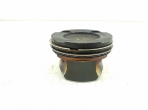 Mercedes Benz C-Class 204 (2007–2014) Kolb ja selle osad A2740300017 - 2