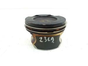 Mercedes Benz C-Class 204 (2007–2014) Kolb ja selle osad A2740300017 - 5