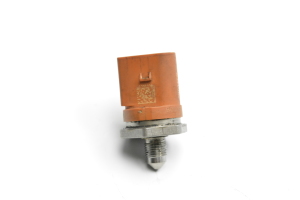 Fuel rail pressure sensor - 06J906051D