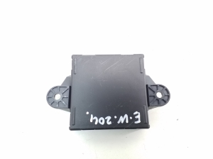 Mercedes Benz C-Class 204 (2007–2014) Rear side door control unit A2048207685 - 2