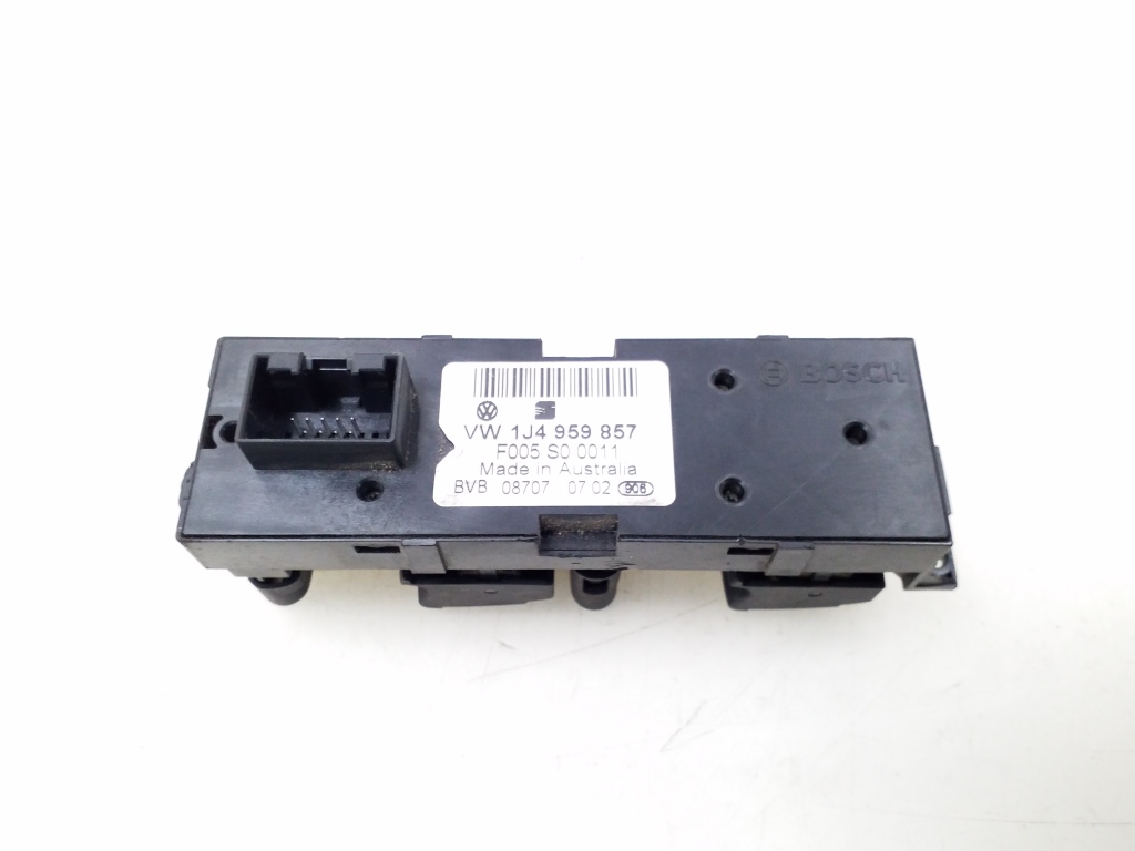 VOLKSWAGEN Golf 4 generation (1997-2006) Front Left Door Window Switch 1J4959857 25077058