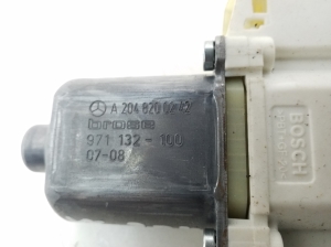 Mercedes Benz C-Class 204 (2007–2014) Esiukse aknatõstuki mootor A2048200242 - 4