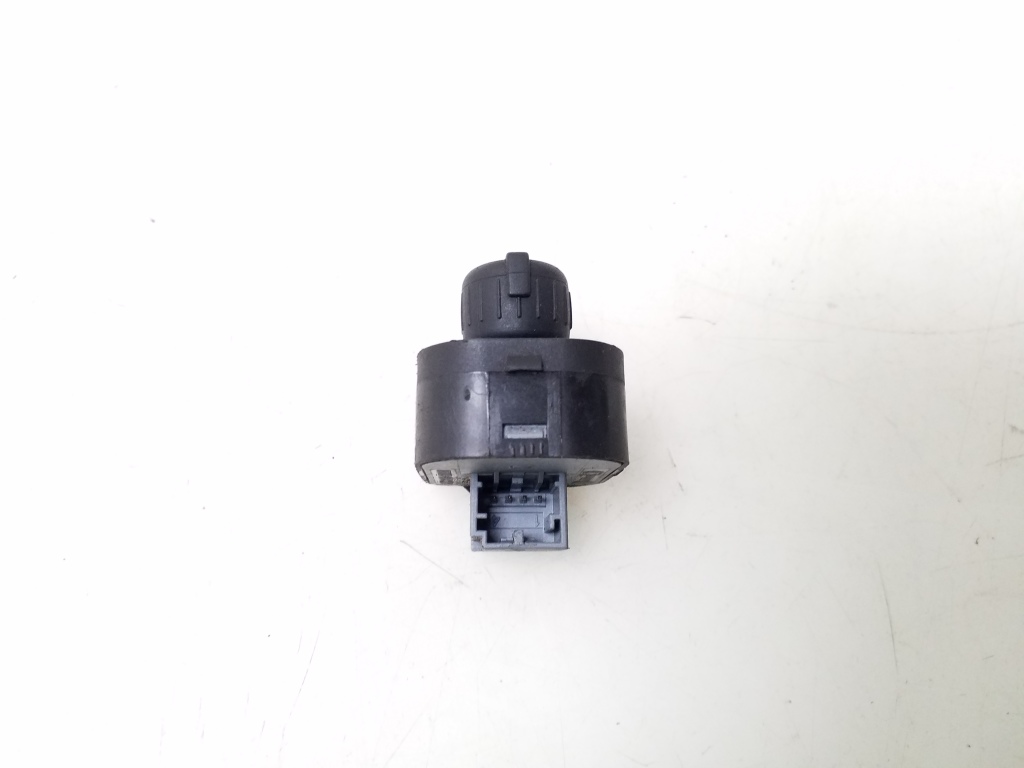 AUDI A4 B6/8E (2000-2005) Mirror adjustment switch 8E0959565 25077043