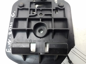 Mercedes Benz C-Class 204 (2007–2014) Sonstiger Halter A2118900814 - 2