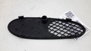 Mercedes Benz S-Class 220 (1998–2005) Nebelscheinwerferabdeckung vorne A2208851123 - 2