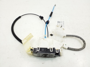 Mercedes Benz E-Class W212 (2009–2015) Rear side door lock A0997300235 - 3