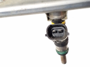 Mitsubishi Outlander (2012–2021) Fuel injector 1465A412 - 3