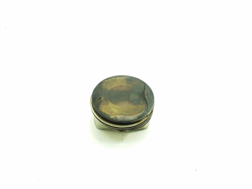 Piston