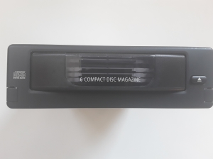 BMW 5 SERIES E61 (2004–2010) CD changer 6986081 - 2
