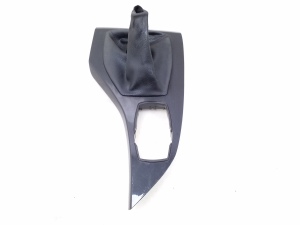 Gear lever trim - 2991699