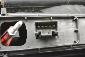 Ford Fusion (2002–2005) Eckleuchte hinten 2N1113A602A - 4