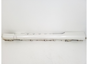   Exterior sill trim  - A2076901740 